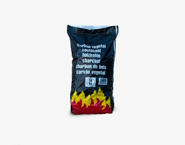 Palette mit 35 Säcken Holzkohle von 15 Kilo – 525 Kilo